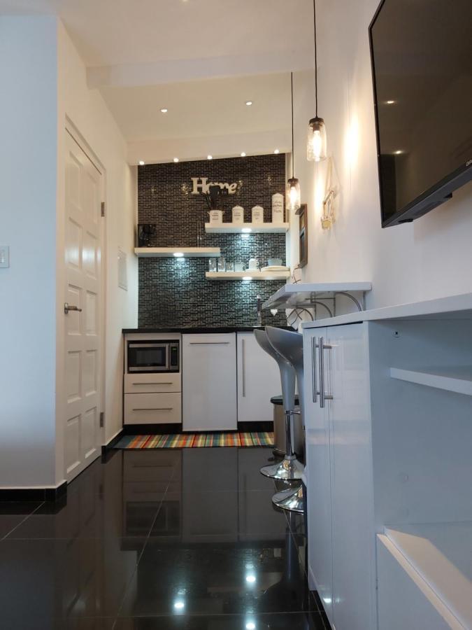 Kdf Apartments Willemstad Extérieur photo