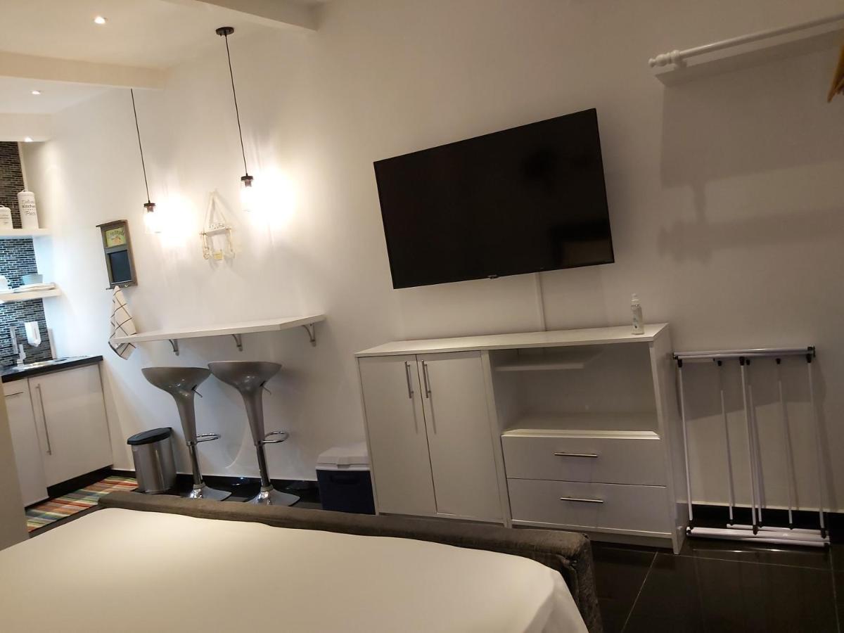 Kdf Apartments Willemstad Extérieur photo