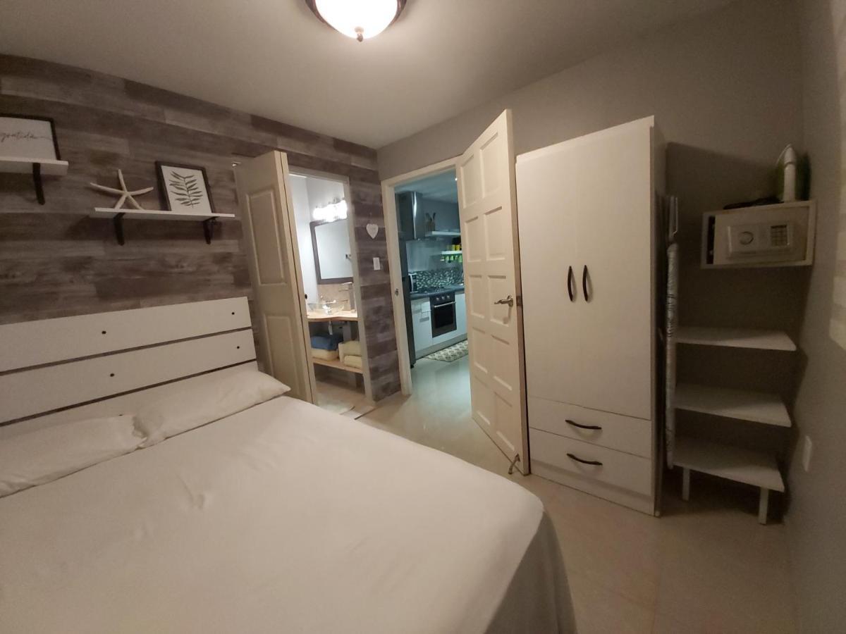Kdf Apartments Willemstad Extérieur photo