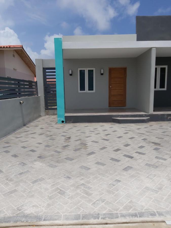 Kdf Apartments Willemstad Extérieur photo